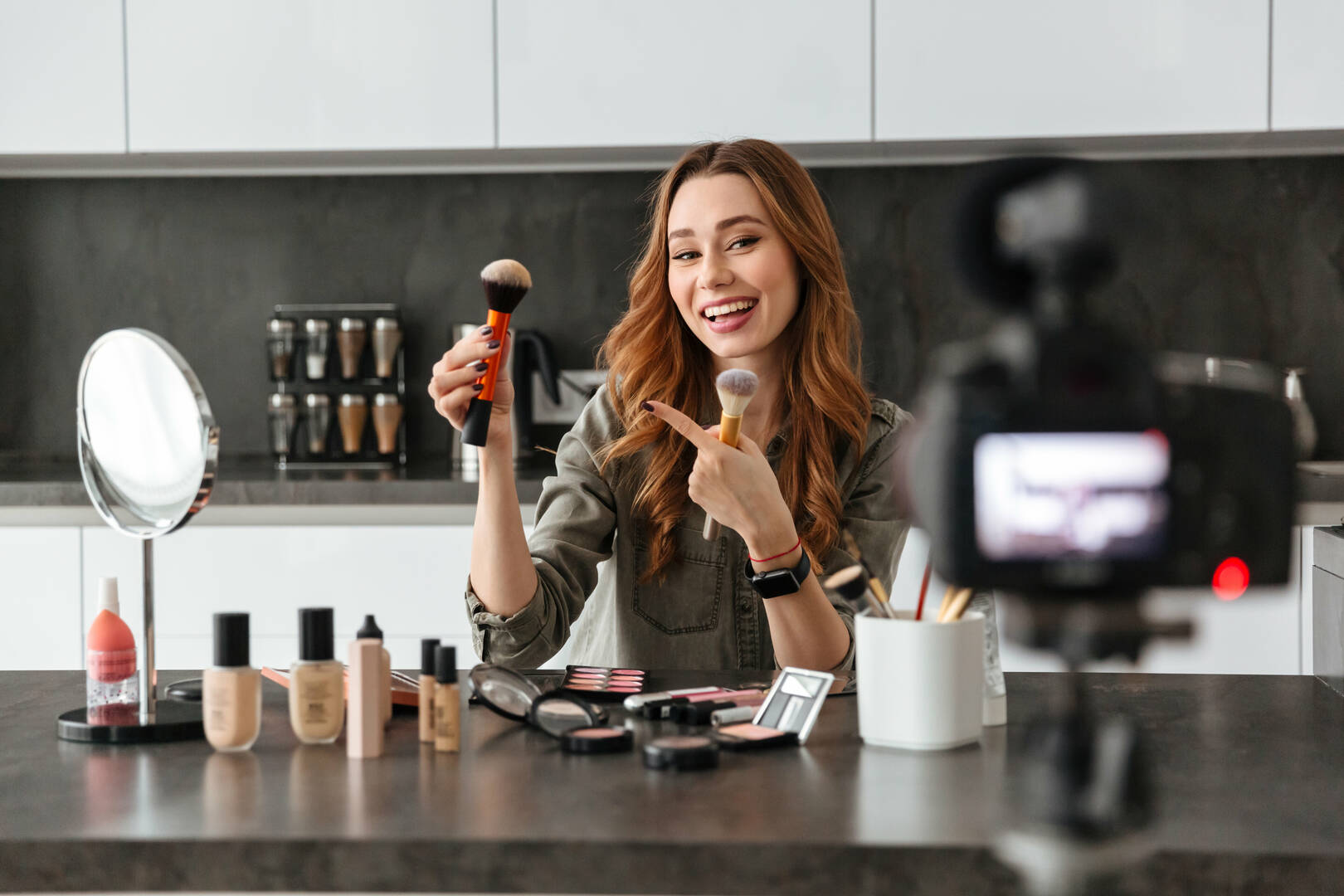 Bravo Salon